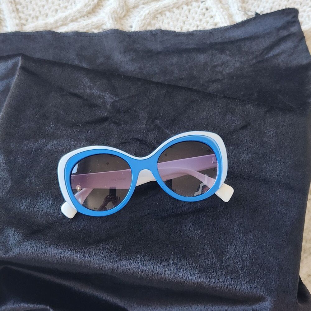 Blue/white Round Sunnies - Picture 2 of 3
